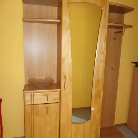 Apartament Hanghaus Im Grunen *