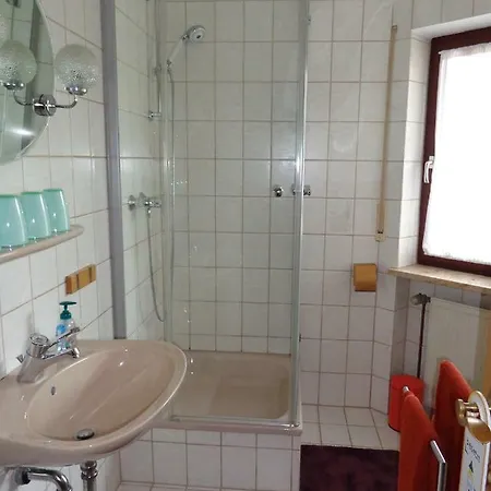 Apartament Hanghaus Im Grunen