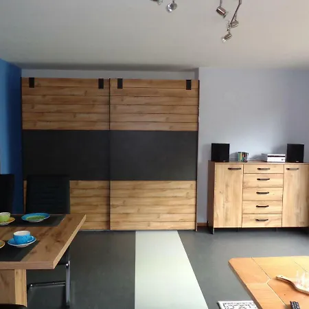 Apartament Hanghaus Im Grunen *