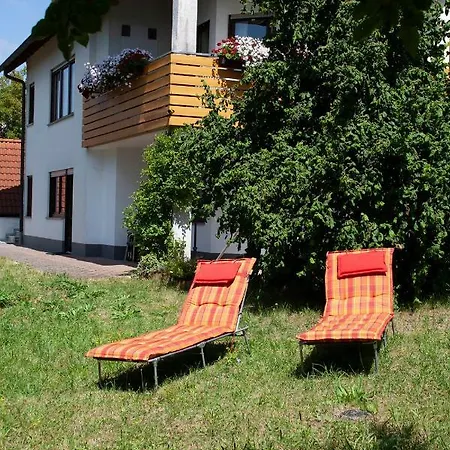 Hanghaus Im Grunen *